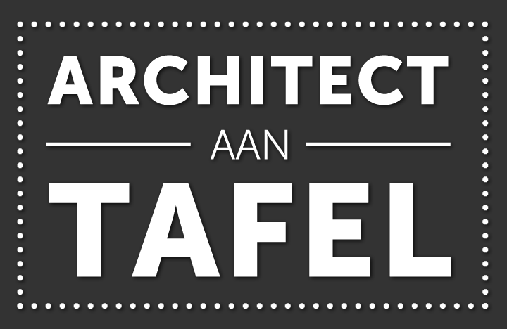 Architect aan tafel